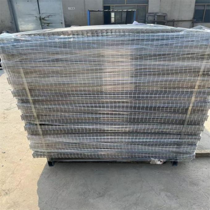 Packaging and delivery of PVC welded wire mesh panels — palletized and wrapped for transport